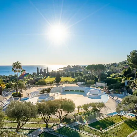 Apartment Village Cap Esterel - L'esquinade-90 By Interhome