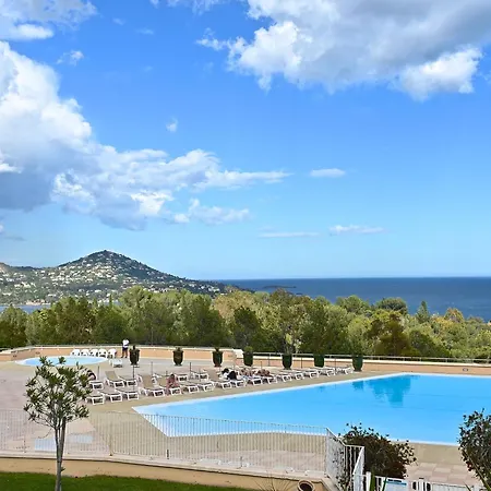 Apartment Village Cap Esterel - L'esquinade-90 By Interhome