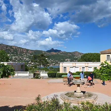 Village Cap Esterel - L'esquinade-90 By Interhome Apartment