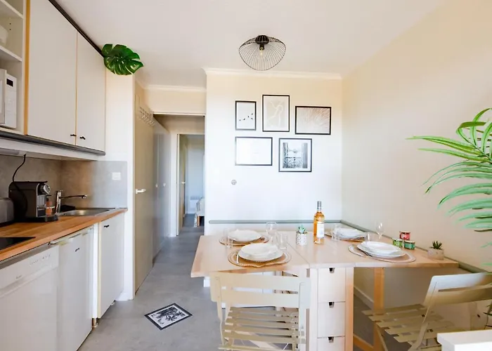 L'esquinade - G3 033 By Interhome Saint-Raphaël